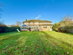 Photo 27- click for photo gallery